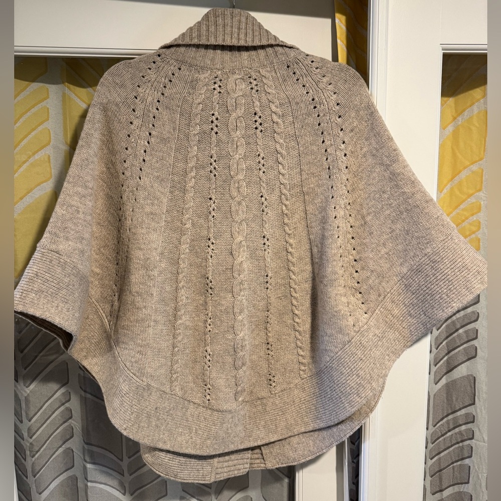 Pendleton Lamb's Wool Cape - image 2